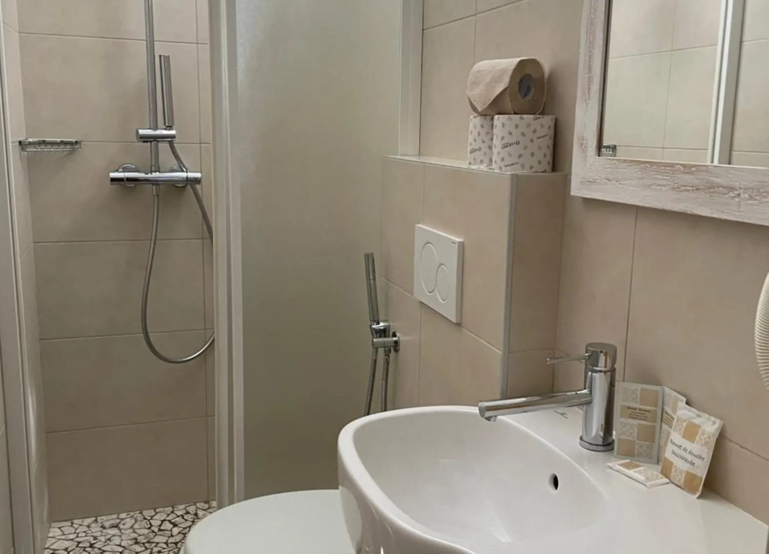 Hotel Hawaii Bed And Coffee Riccione